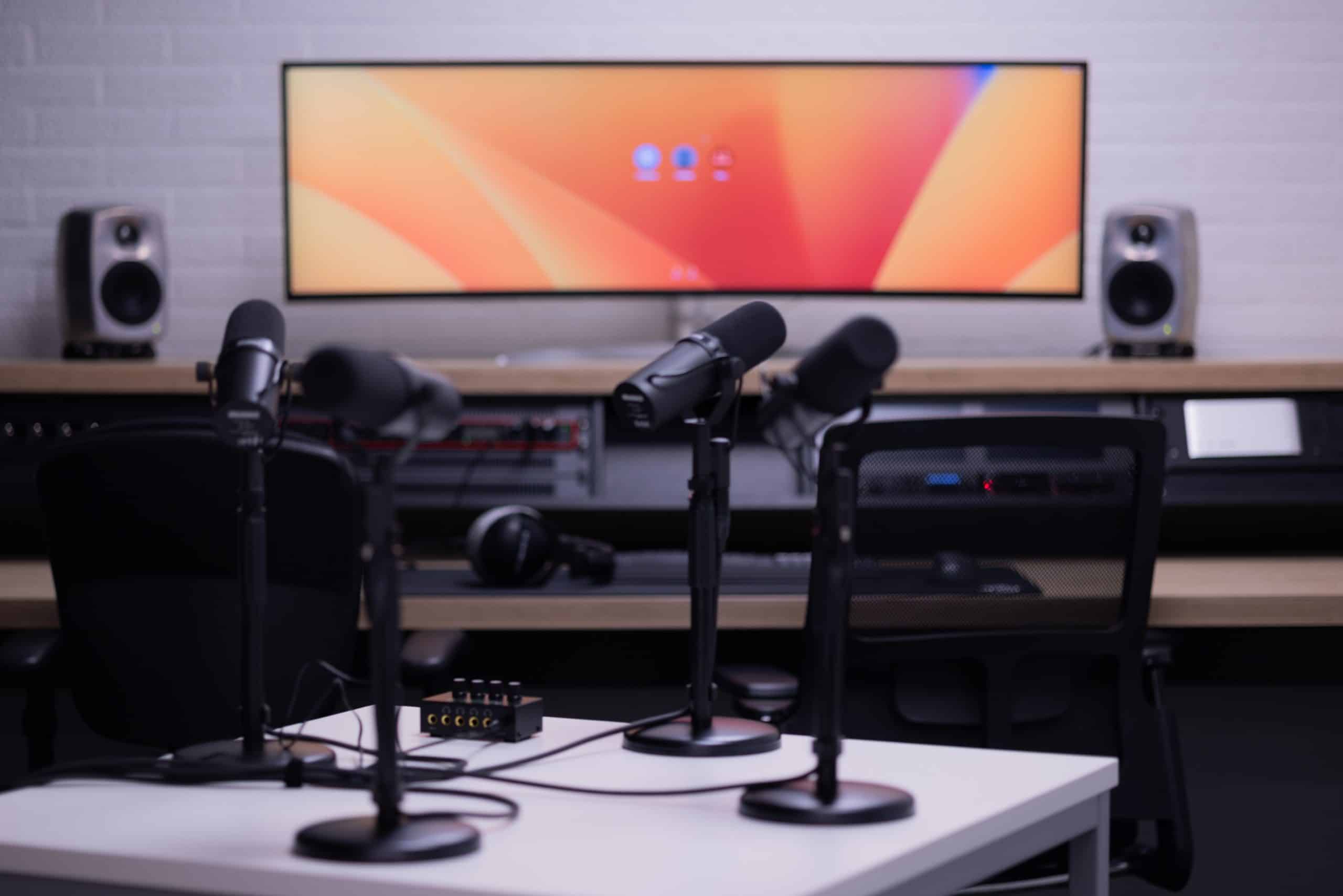 Edit Bay 3 (Podcast)